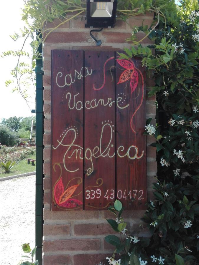 Casa Vacanze Angelica Ostra Vetere Eksteriør billede