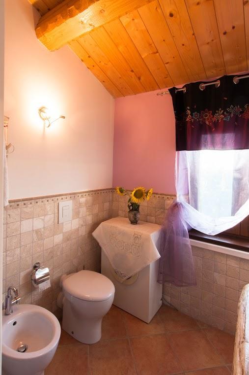 Casa Vacanze Angelica Ostra Vetere Eksteriør billede